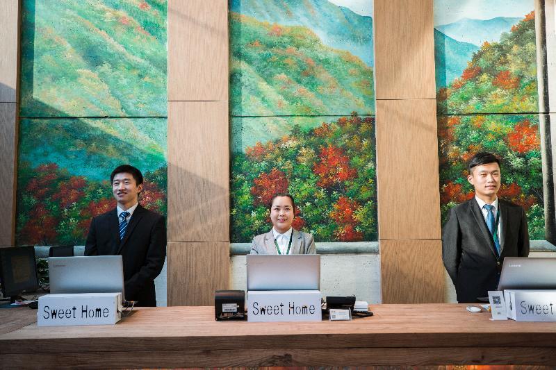 Chaoyang  Qiu Guo Hotel Hua Mao מראה חיצוני תמונה